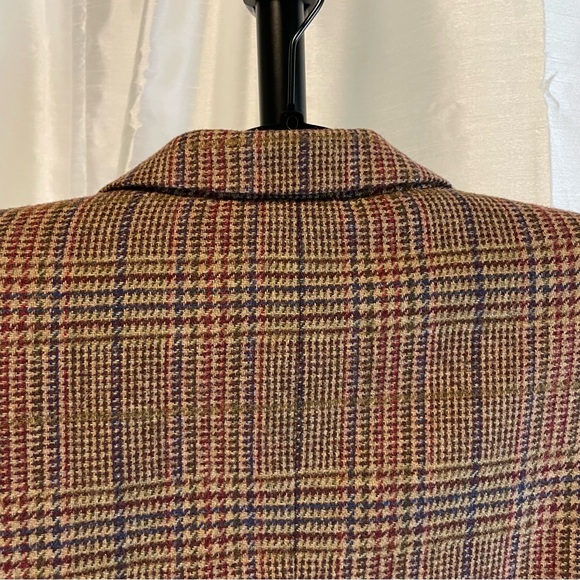 Vintage Outback Red Size 8, wool blend, single breasted blazer - Picture 15 of 17